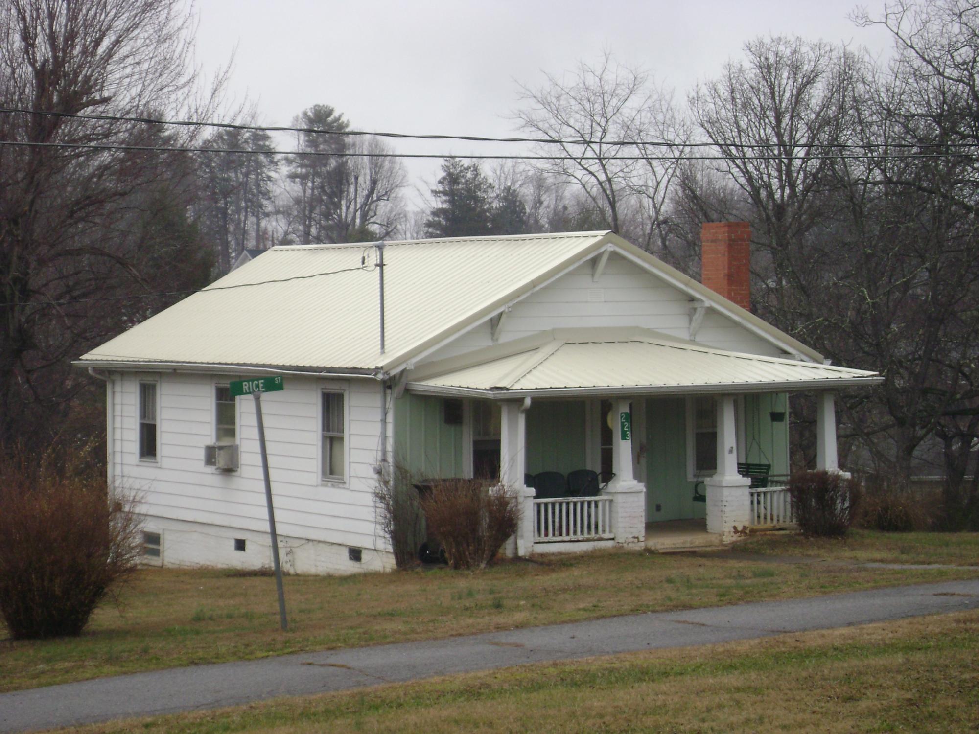 20136.JPG